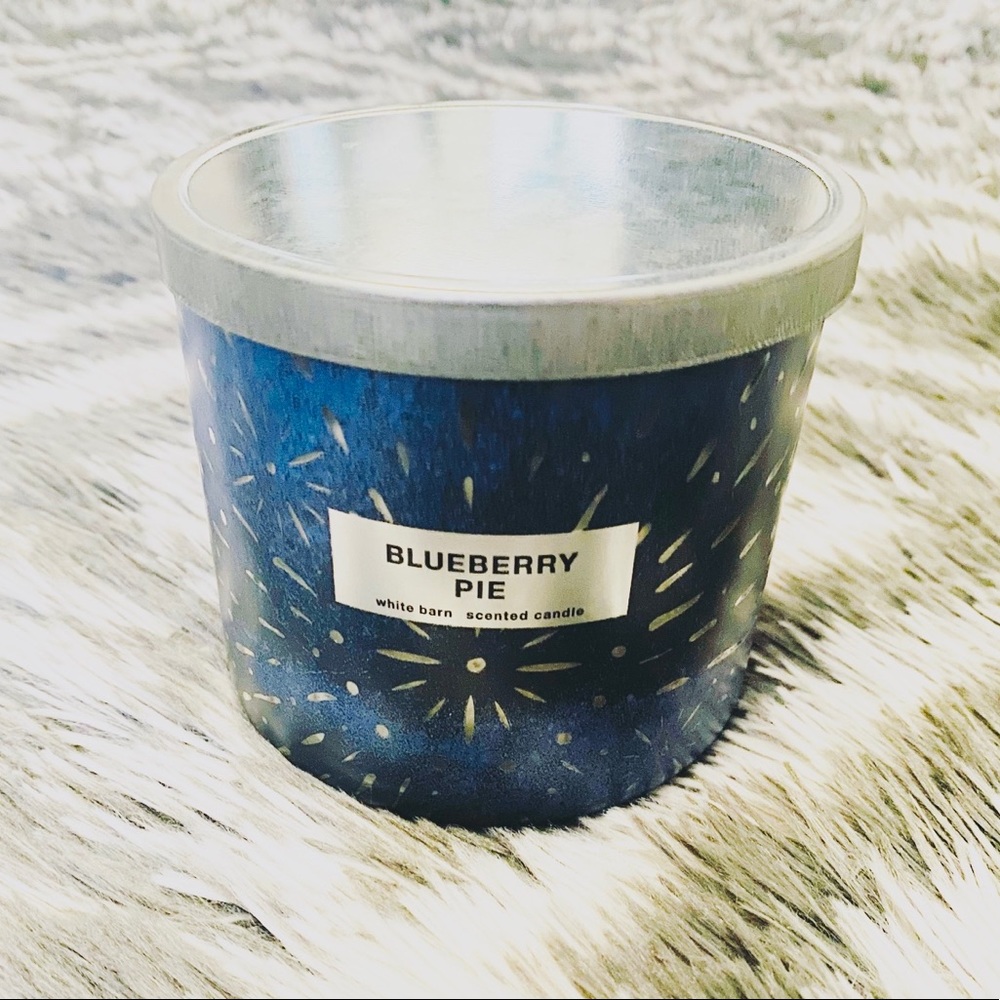 B&BW Blueberry Pie Candle